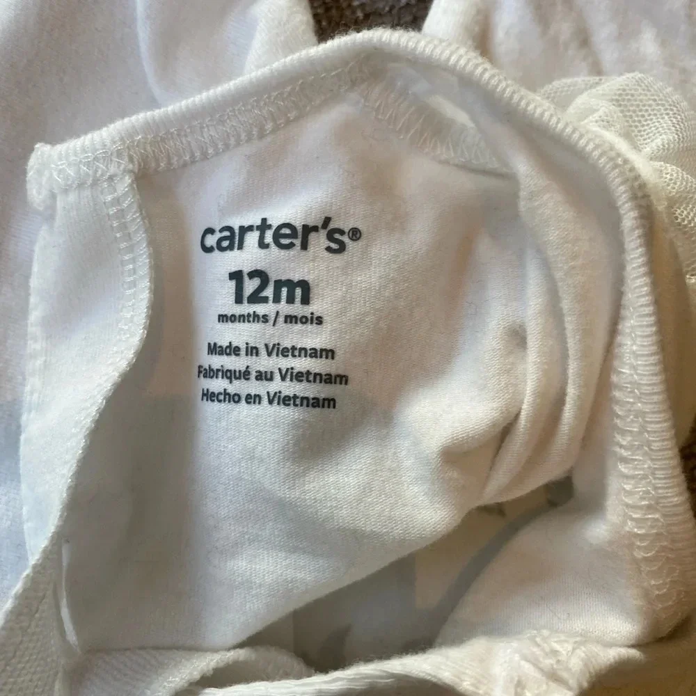 Carters unicorn onesie or‎ bodysuit size 12 month